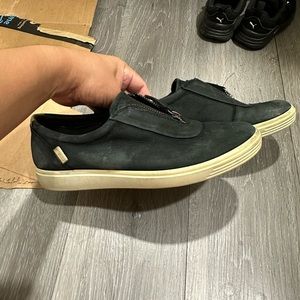 Ecco shoes size 39